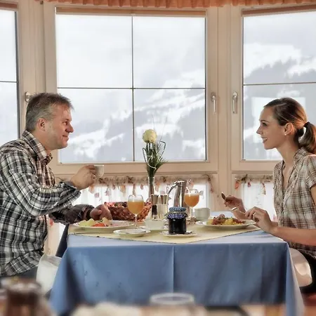 Sonnschupfer سخلادميخ