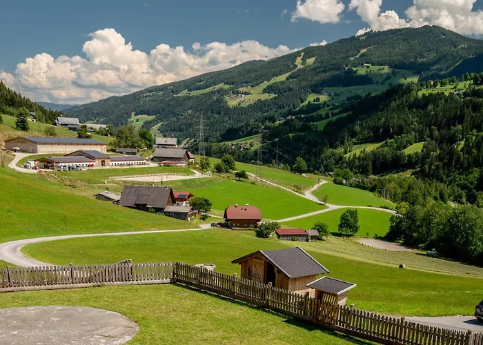 Sonnschupfer Szálloda 4*