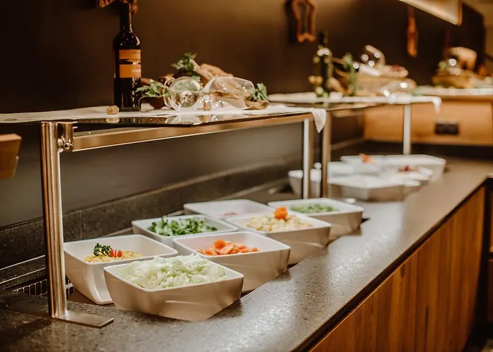 Sonnschupfer Szálloda 4*